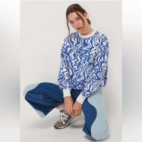 Oversized retro sweatshirt!!! 💙 - Picture 9 of 9